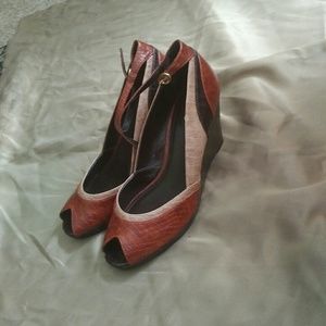 Wedges brown tan